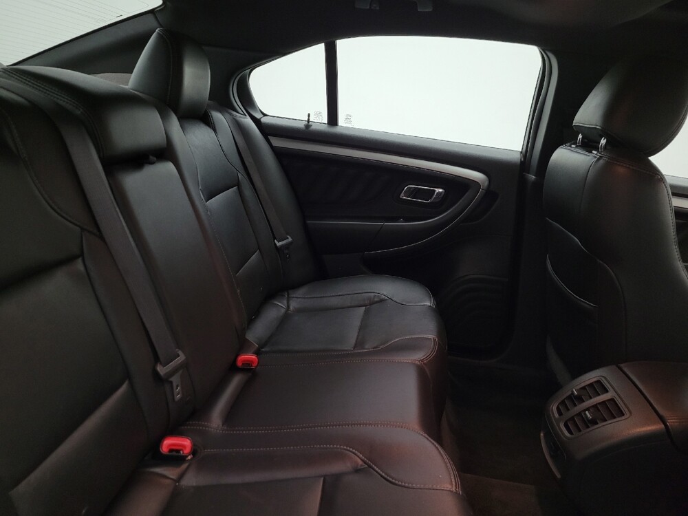 2018 Ford Taurus in Glendale, AZ 85301 - 18089038 19