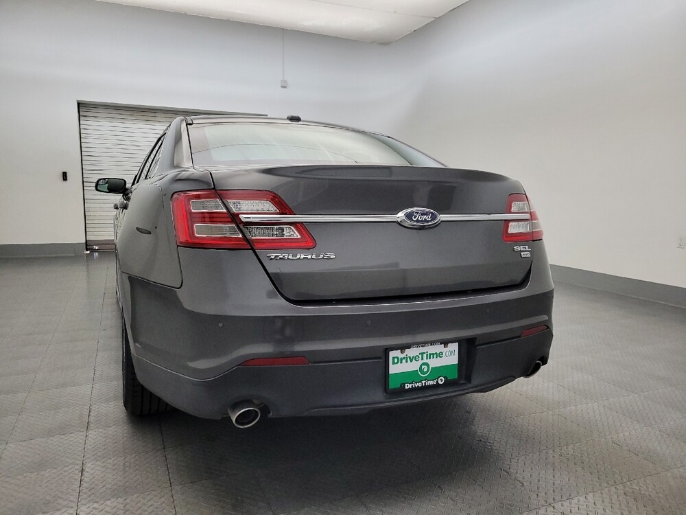 2018 Ford Taurus in Glendale, AZ 85301 - 18089038 6
