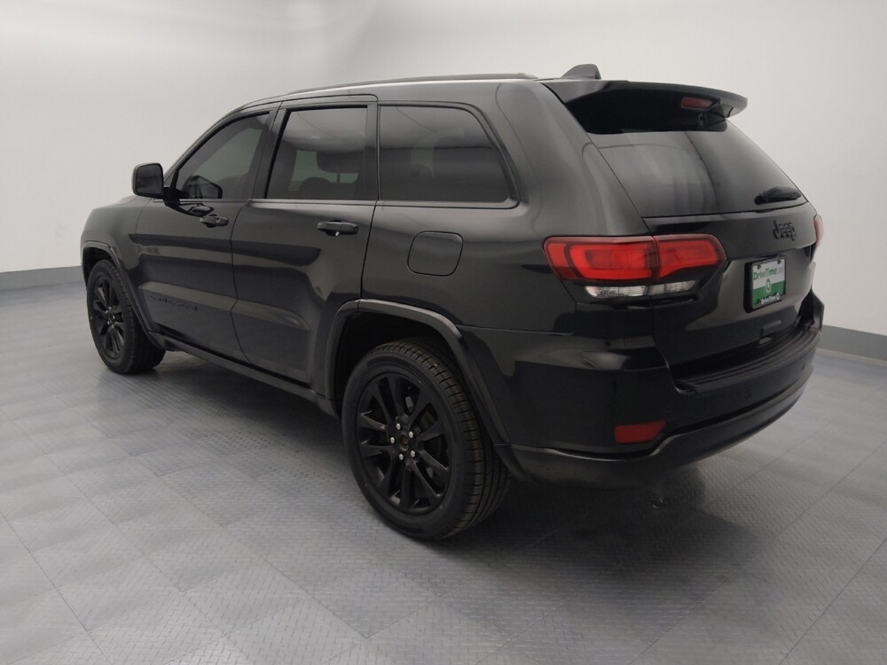 2018 Jeep Grand Cherokee in Independence, MO 64055 - 18089039 3