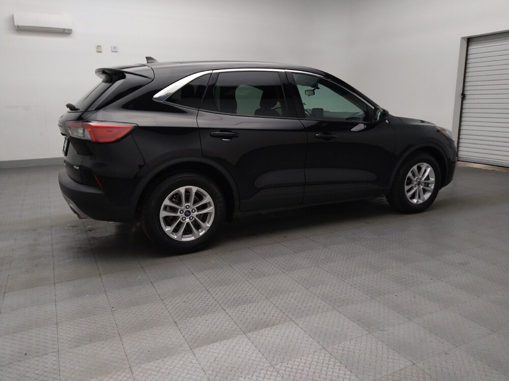 2020 Ford Escape in Lewisville, TX 75067 - 18089040 10