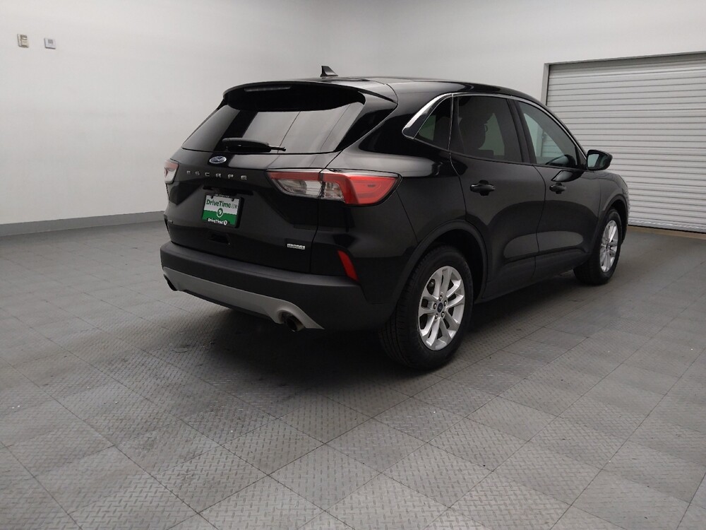 2020 Ford Escape in Lewisville, TX 75067 - 18089040 9