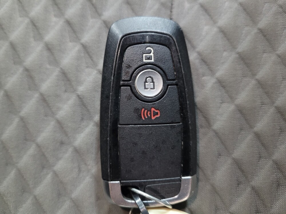 2020 Ford Escape in Lewisville, TX 75067 - 18089040 32