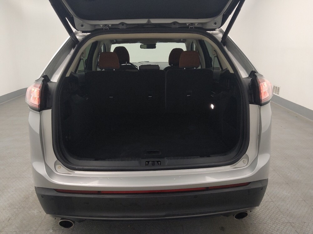 2018 Ford Edge in St. Louis, MO 63125 - 18089042 29