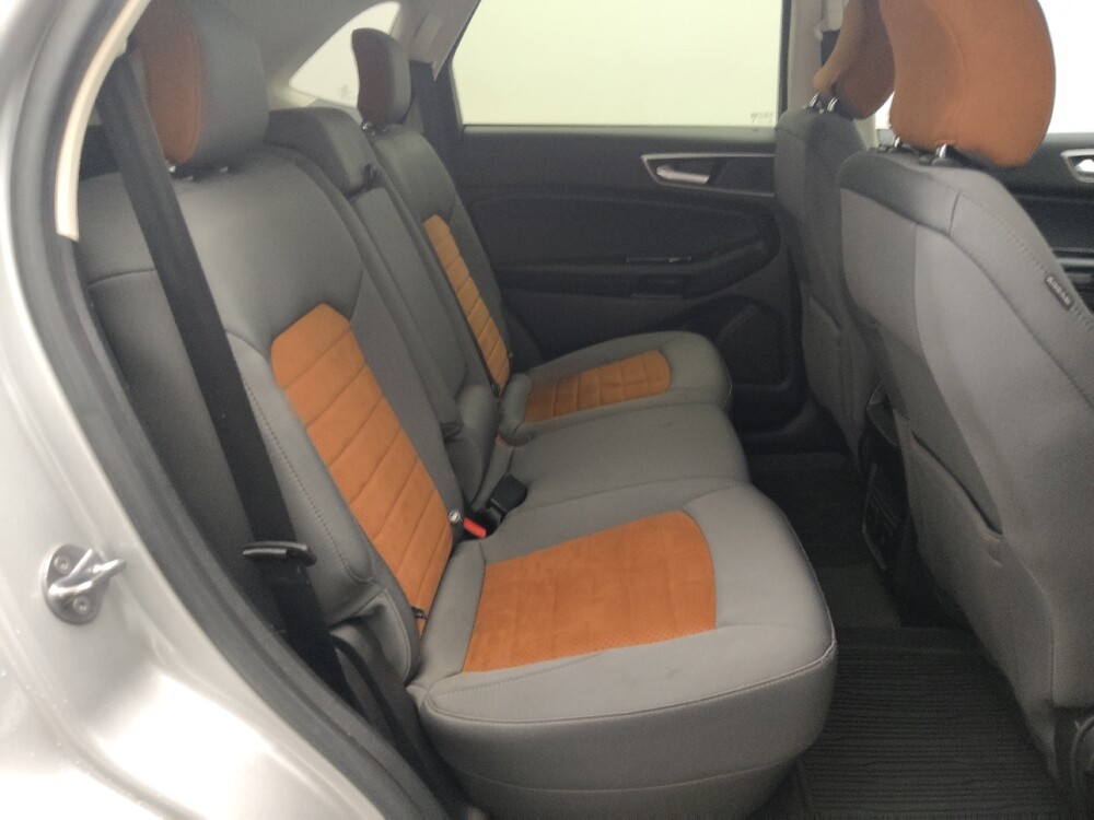 2018 Ford Edge in St. Louis, MO 63125 - 18089042 19