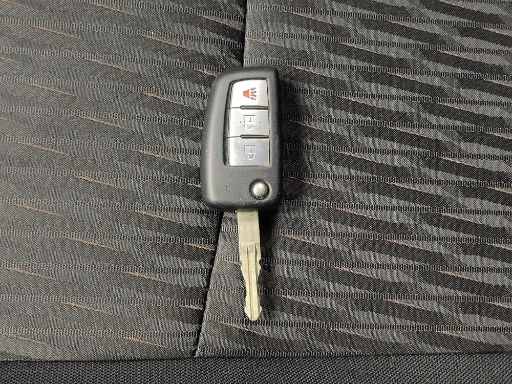 2019 Nissan Rogue in Gastonia, NC 28056 - 18089043 32