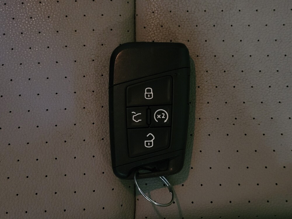 2019 Volkswagen Atlas in Sanford, FL 32773 - 18089048 32