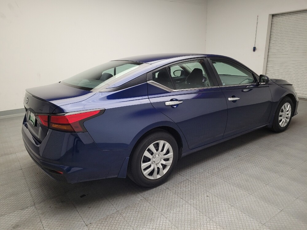 2022 Nissan Altima in Torrance, CA 90504 - 18089052 10