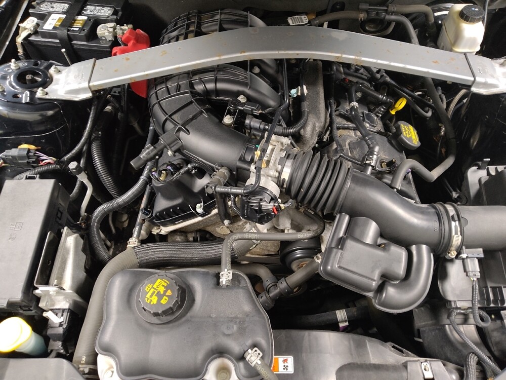 2013 Ford Mustang in Union City, GA 30291 - 18089053 30