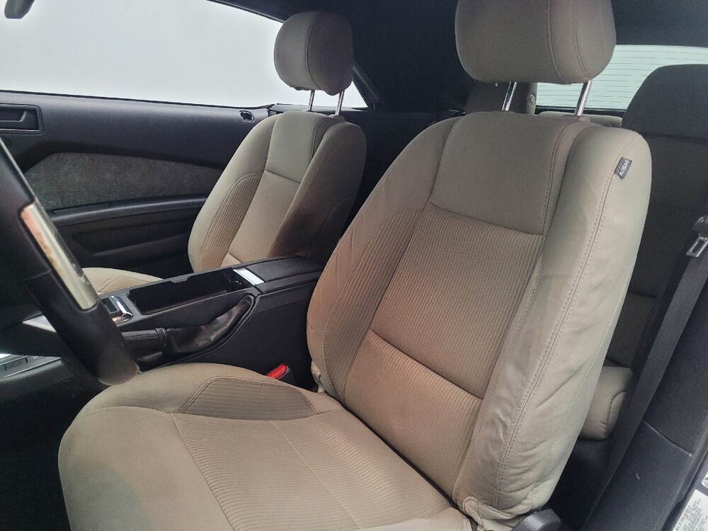 2013 Ford Mustang in Union City, GA 30291 - 18089053 17