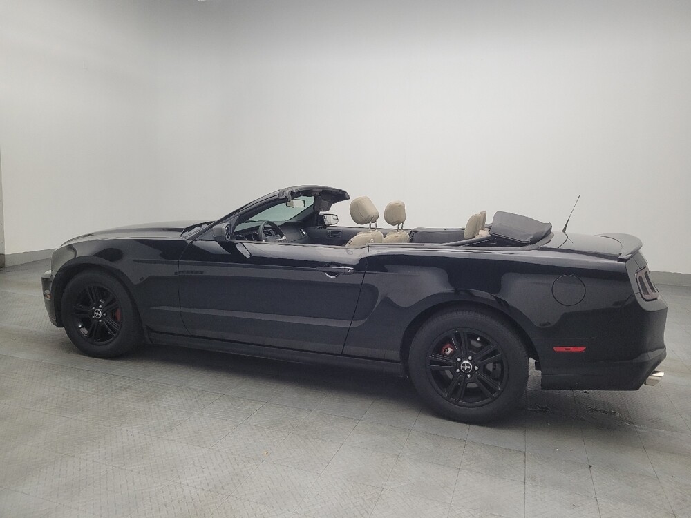 2013 Ford Mustang in Union City, GA 30291 - 18089053 3
