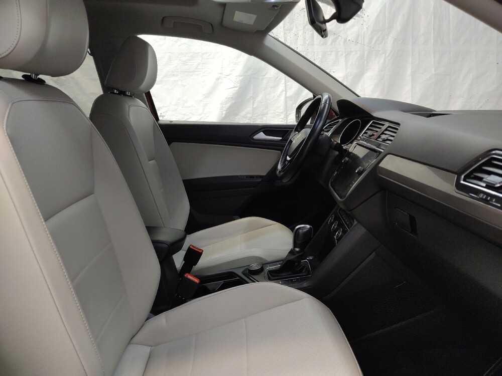 2019 Volkswagen Tiguan in Fairfield, OH 45014 - 18089059 21