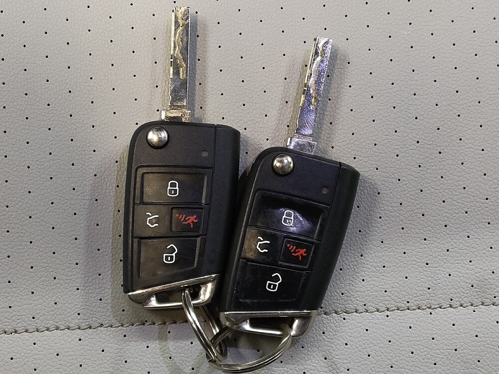 2019 Volkswagen Tiguan in Fairfield, OH 45014 - 18089059 32