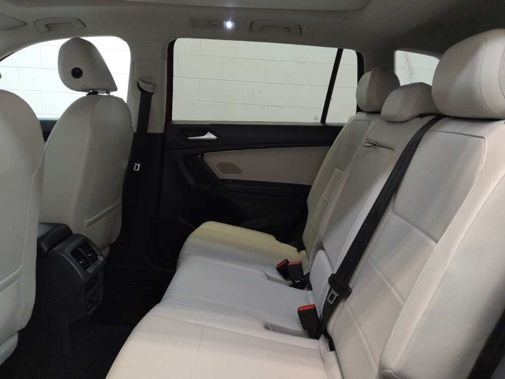 2019 Volkswagen Tiguan in Fairfield, OH 45014 - 18089059 18