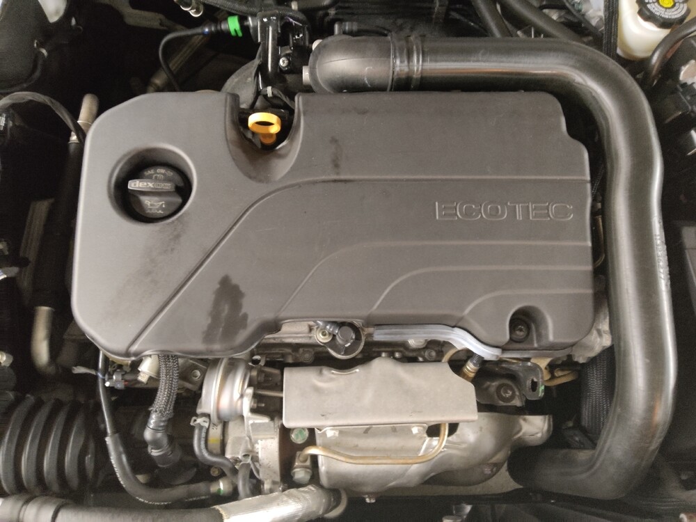 2020 Chevrolet Malibu in Athens, GA 30606 - 18089060 30