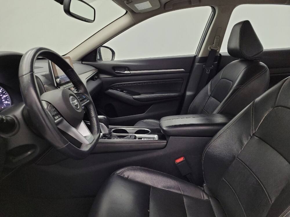 2021 Nissan Altima in Fairfield, OH 45014 - 18089061 17