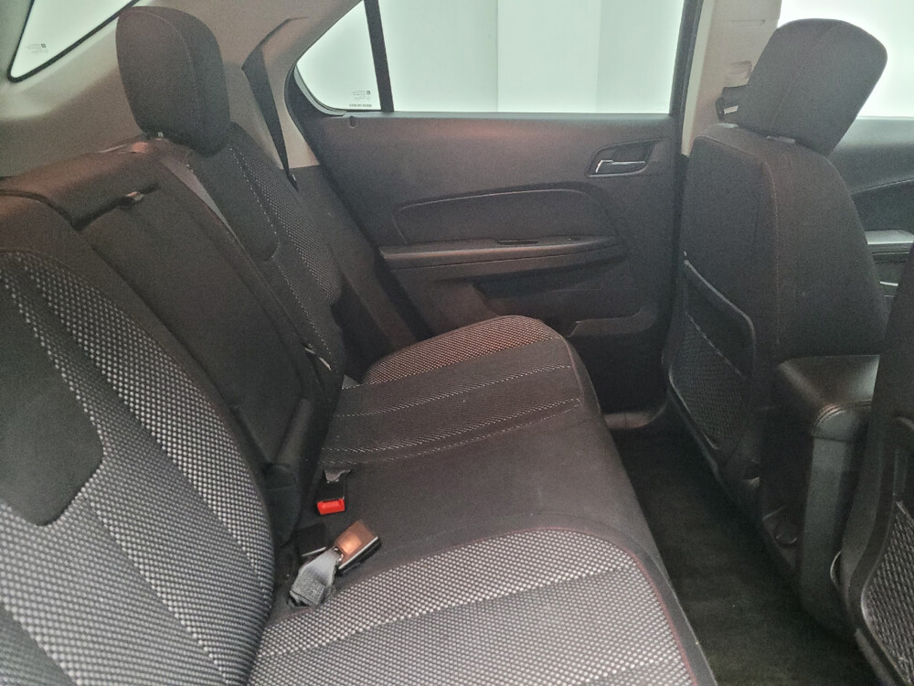 2017 Chevrolet Equinox in St. Louis, MO 63136 - 18089075 19