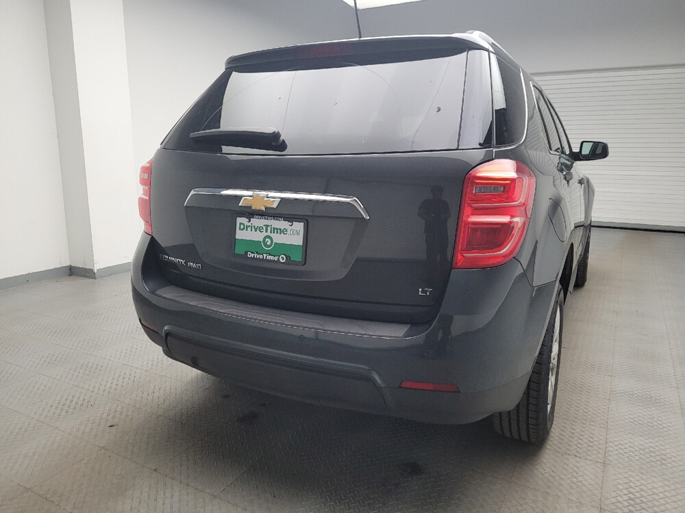 2017 Chevrolet Equinox in St. Louis, MO 63136 - 18089075 7