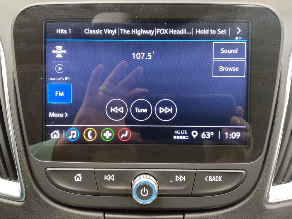 2021 Chevrolet Malibu in Lakewood, CO 80215 - 18089078 25