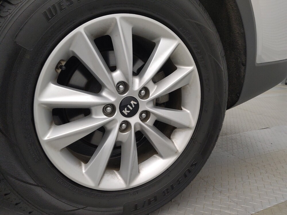 2019 Kia Sorento in Lakewood, CO 80215 - 18089080 31