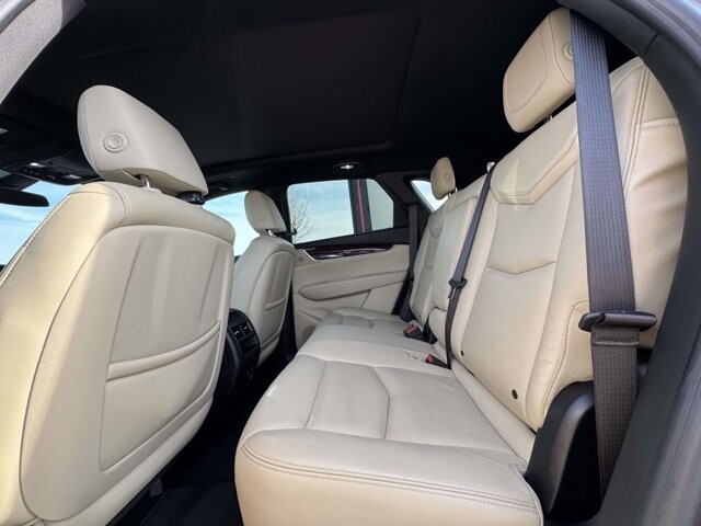 2017 Cadillac XT5 in Winchester, VA 22602 - 18089091 13