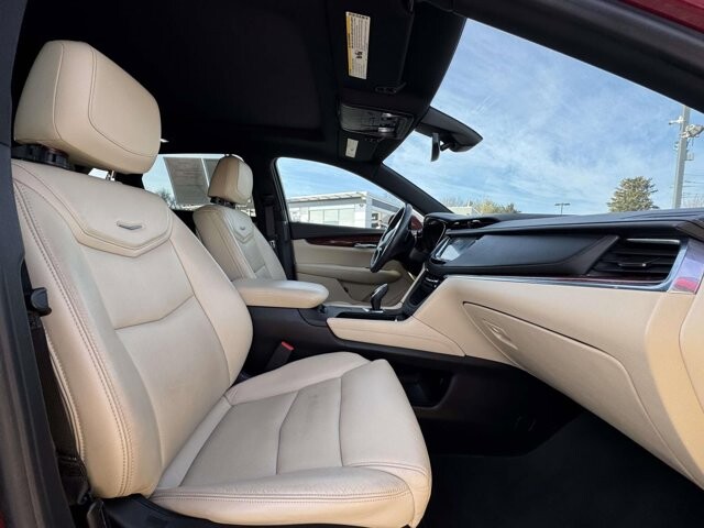 2017 Cadillac XT5 in Winchester, VA 22602 - 18089091 9