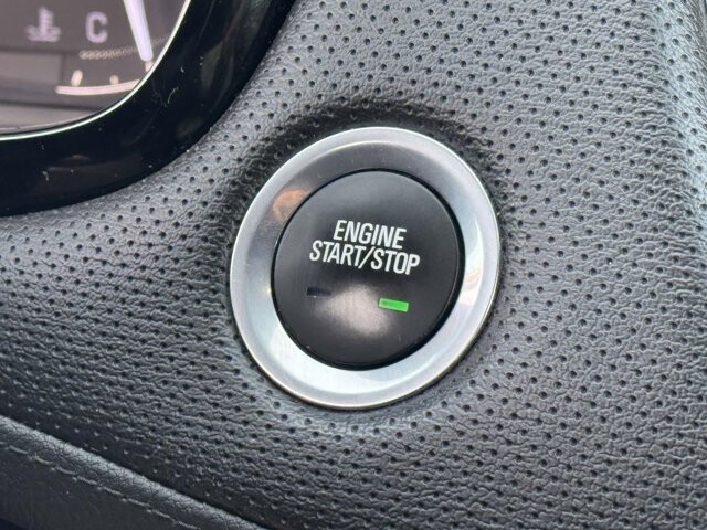 2017 Cadillac XT5 in Winchester, VA 22602 - 18089091 20