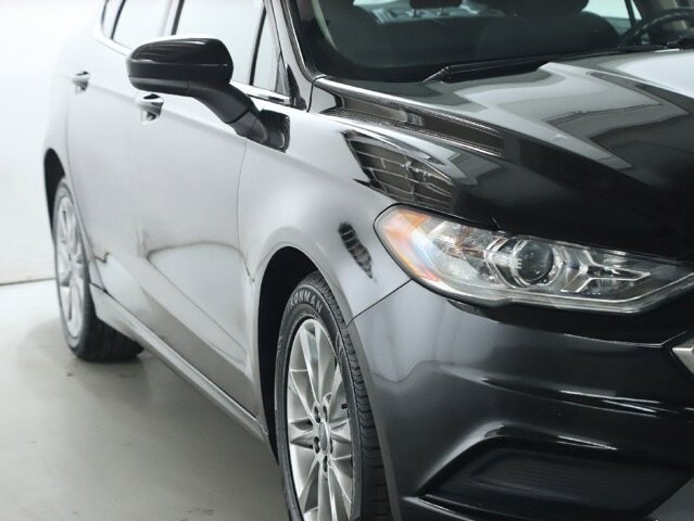 2017 Ford Fusion in Bedford, OH 44146 - 18089103 8