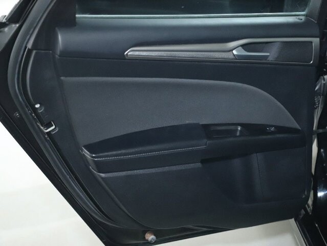 2017 Ford Fusion in Bedford, OH 44146 - 18089103 13