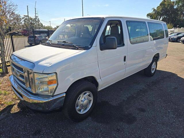 2011 Ford E-350 and Econoline 350 in Blauvelt, NY 10913 - 18089109 3