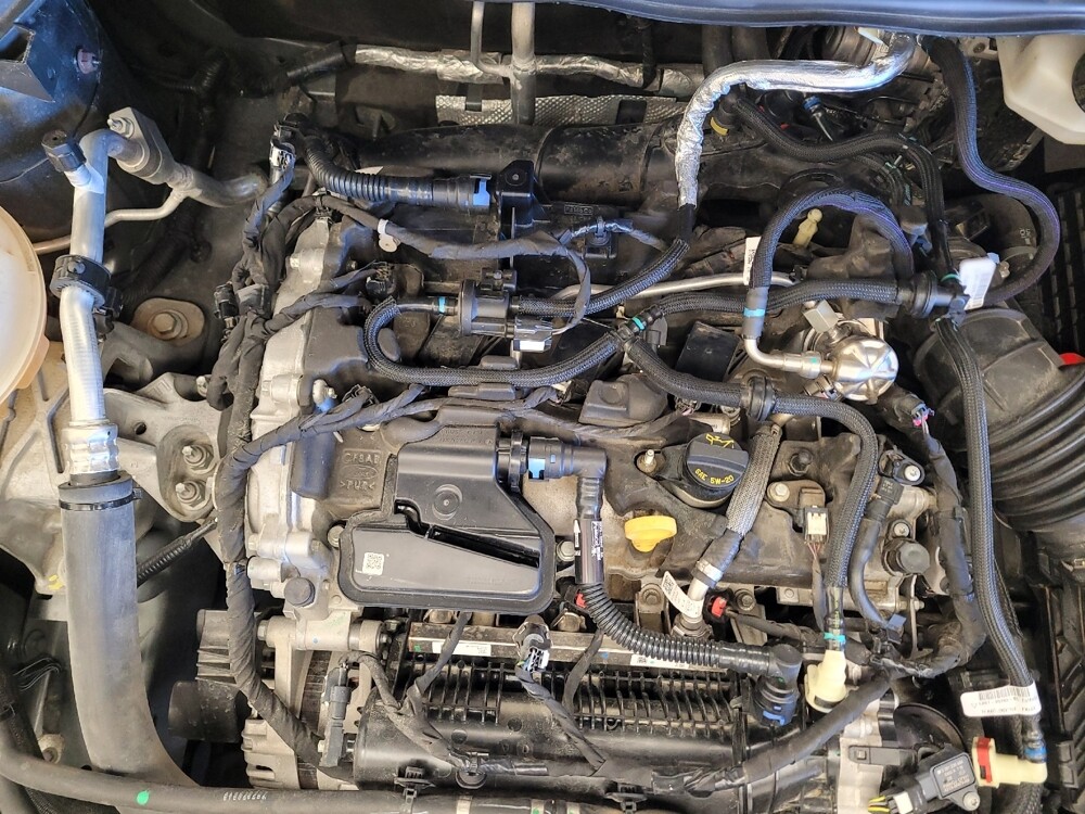 2020 Ford Escape in Downey, CA 90241 - 18089112 30