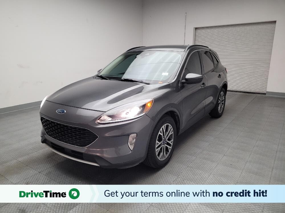 2020 Ford Escape in Downey, CA 90241 - 18089112