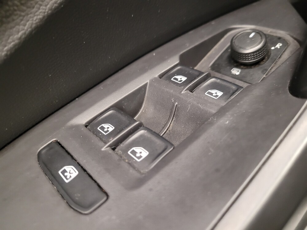 2019 Volkswagen Jetta in Torrance, CA 90504 - 18089115 27