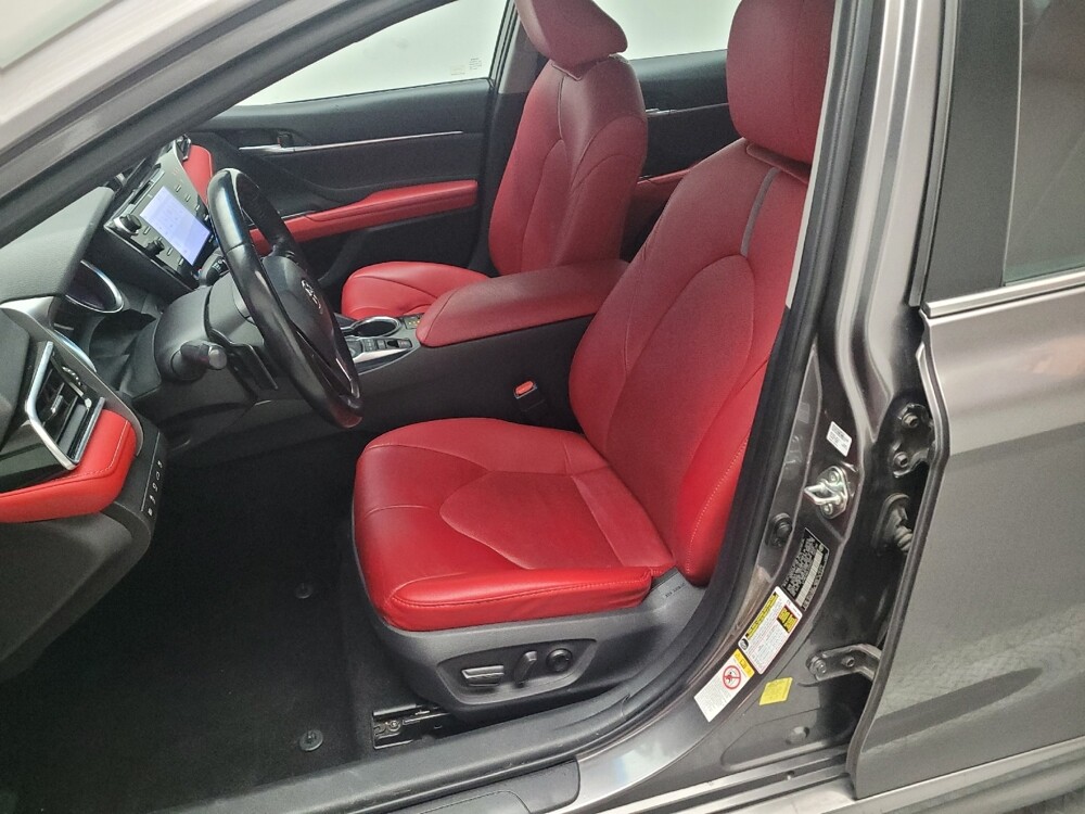 2018 Toyota Camry in Torrance, CA 90504 - 18089116 17