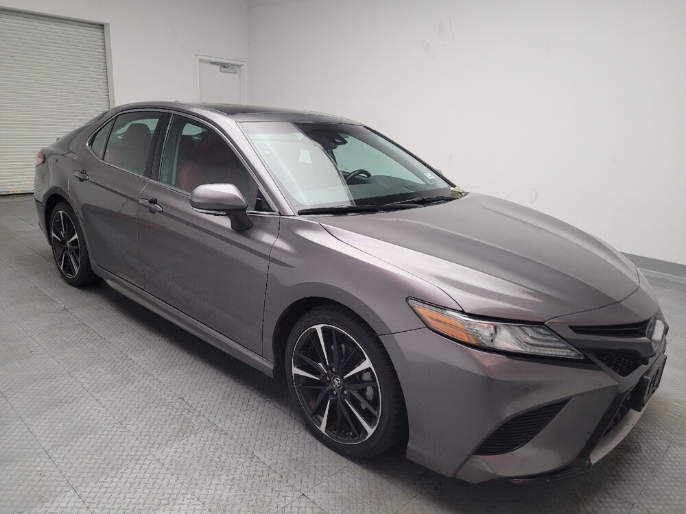 2018 Toyota Camry in Torrance, CA 90504 - 18089116 13