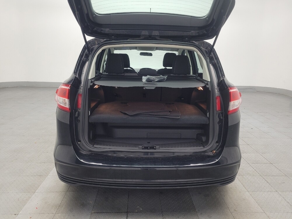 2017 Ford C-MAX in Stone Mountain, GA 30083 - 18089135 29