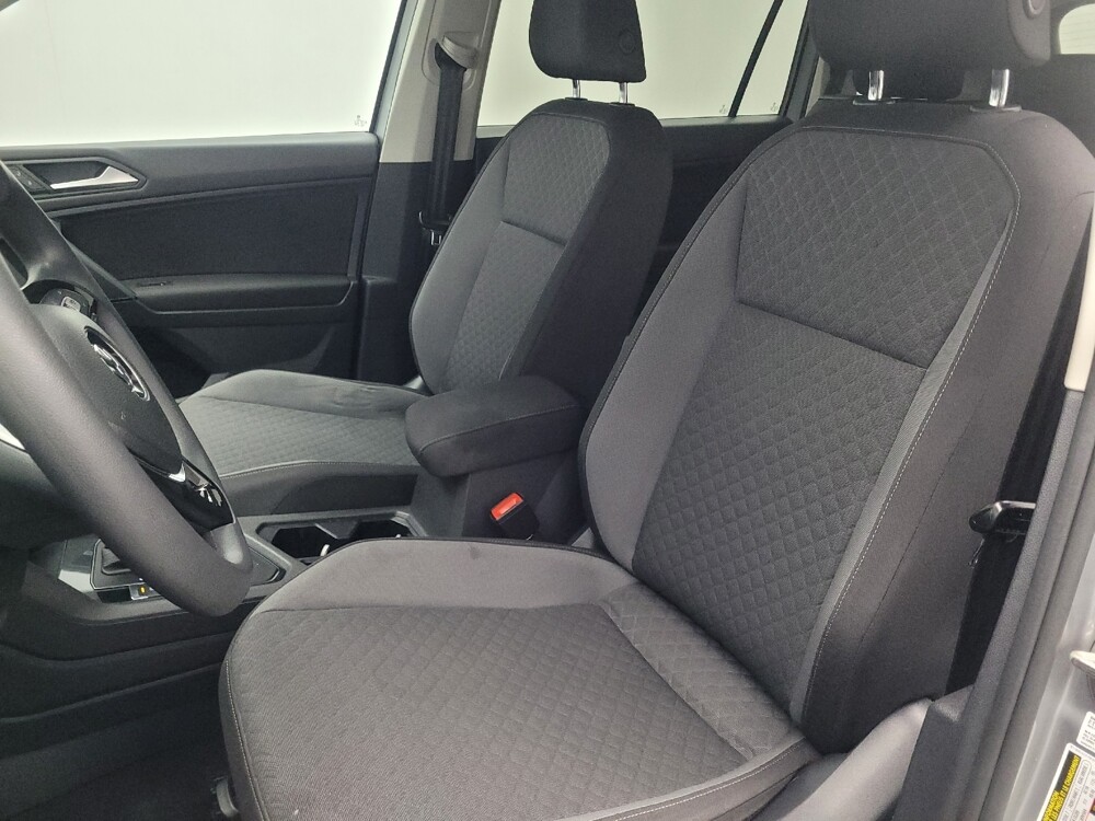 2019 Volkswagen Tiguan in Morrow, GA 30260 - 18089140 17