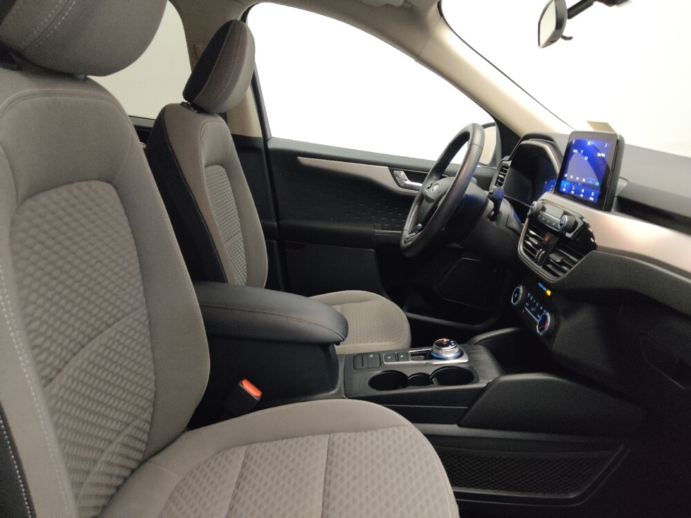 2020 Ford Escape in Morrow, GA 30260 - 18089143 21