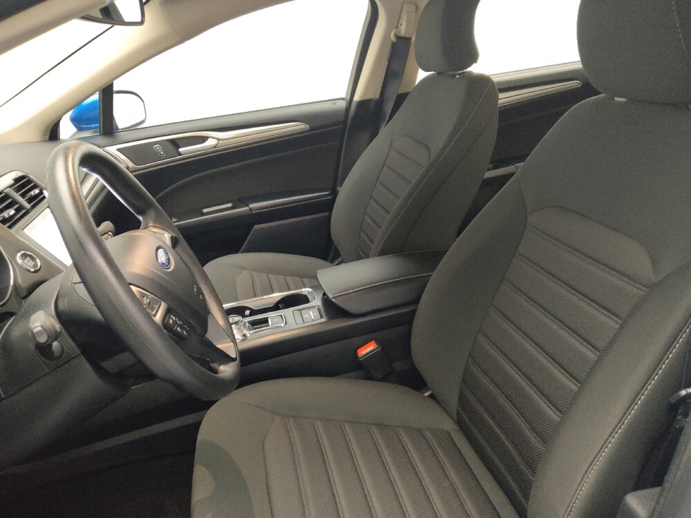 2019 Ford Fusion in Macon, GA 31210 - 18089144 17