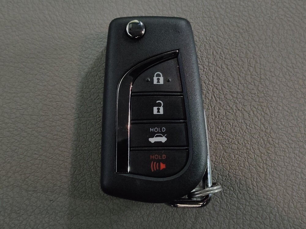 2021 Toyota Camry in Raleigh, NC 27604 - 18089147 32