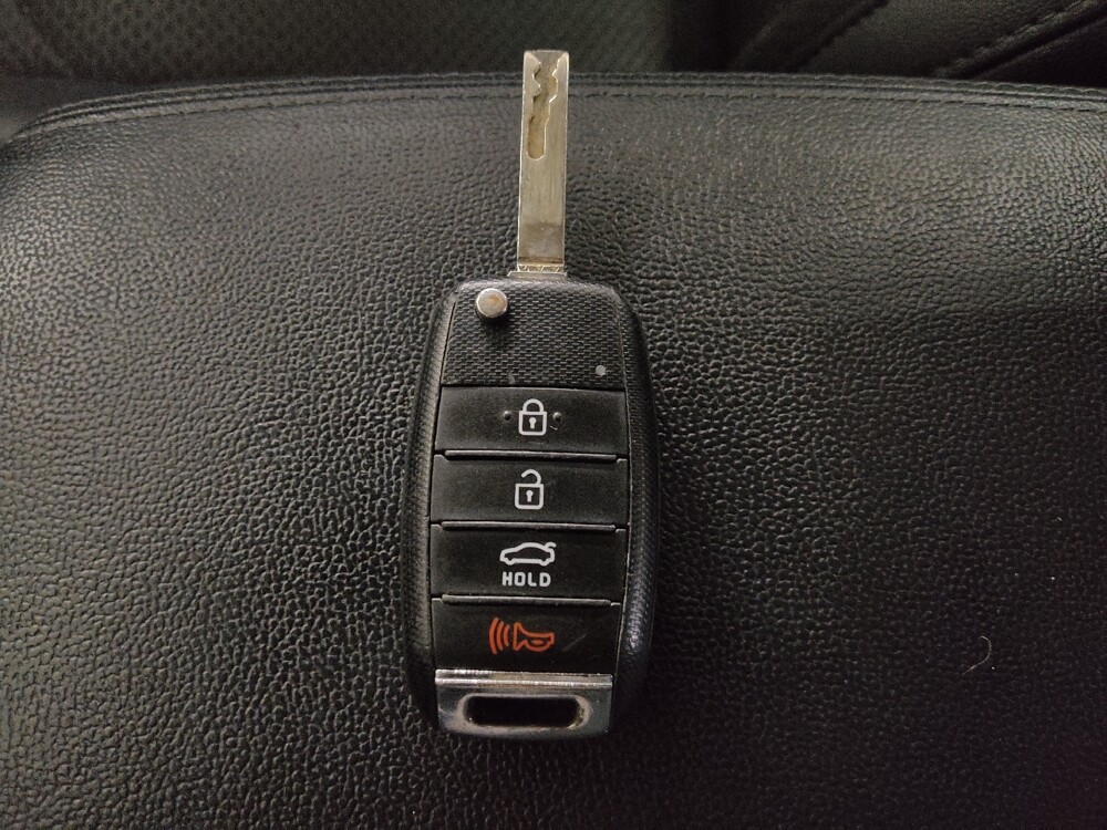 2018 Kia Optima in Augusta, GA 30907 - 18089148 32