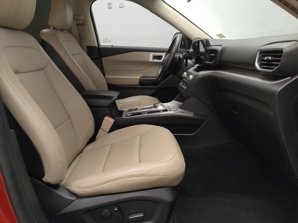 2020 Ford Explorer in Tulsa, OK 74145 - 18089150 21