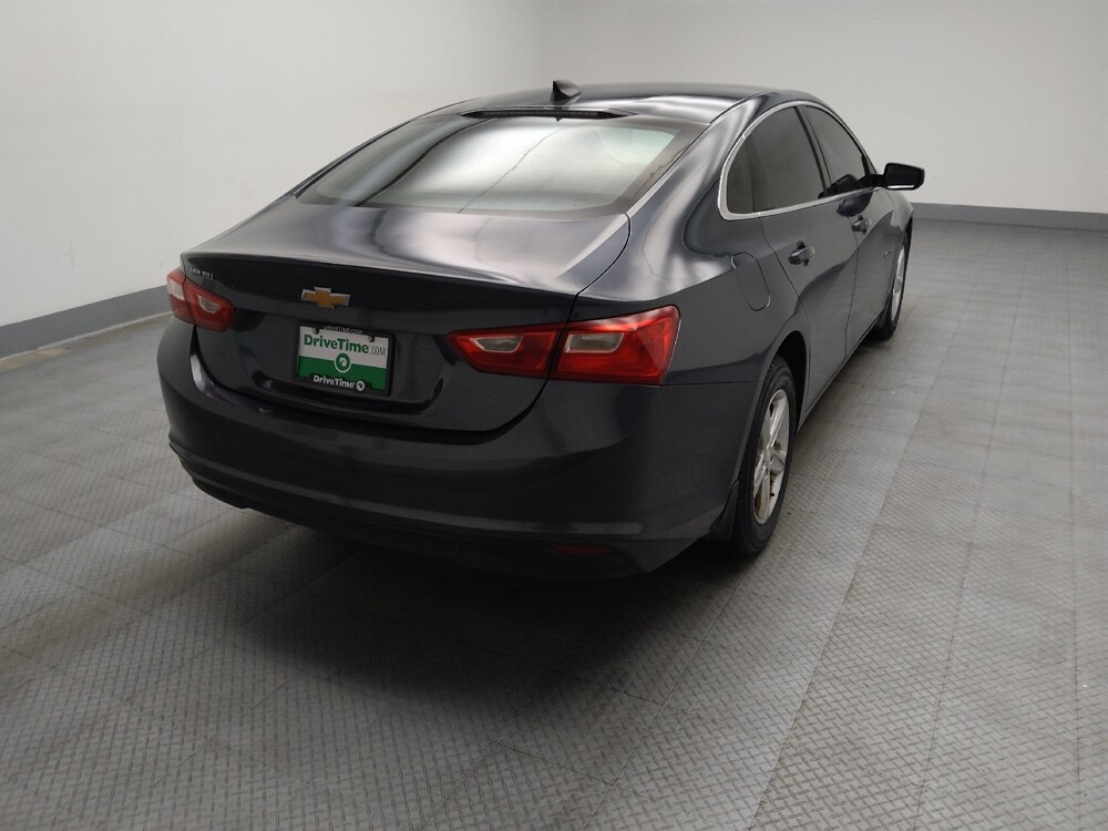 2019 Chevrolet Malibu in Peoria, IL 61615 - 18089153 9
