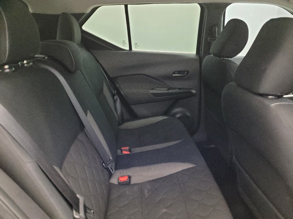 2018 Nissan Kicks in Tucson, AZ 85705 - 18089161 19