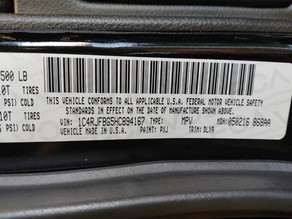 2017 Jeep Grand Cherokee in Tucson, AZ 85705 - 18089163 33