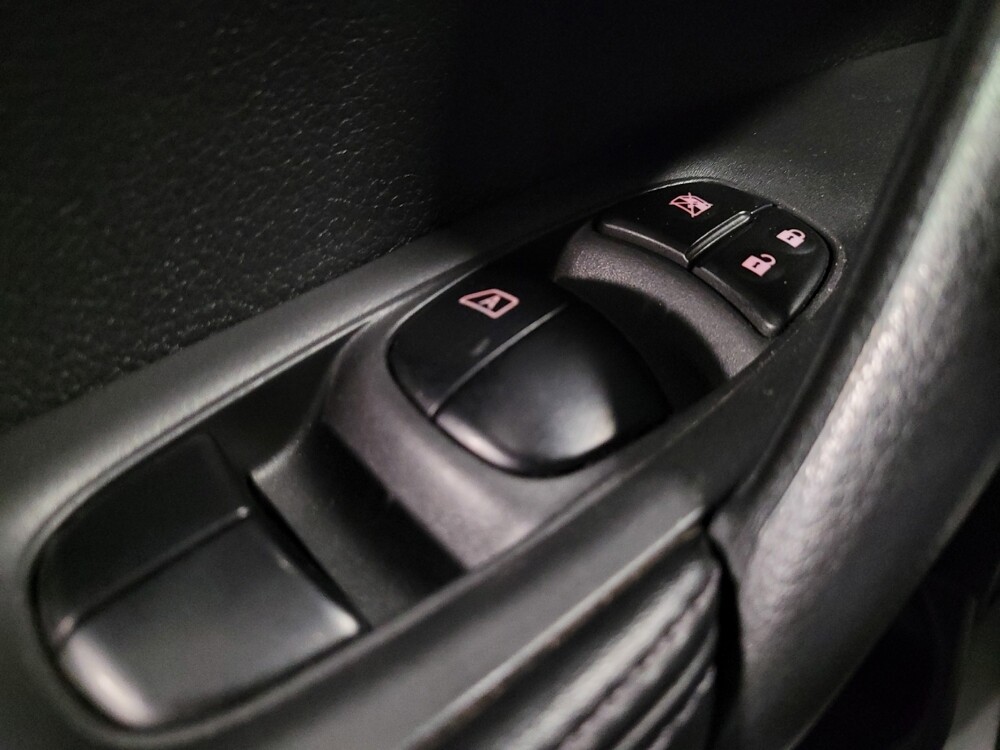 2017 Nissan Rogue Sport in Albuquerque, NM 87123 - 18089164 27