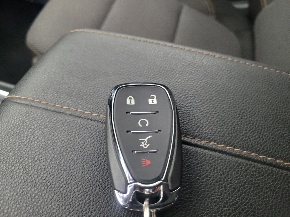 2020 Chevrolet Traverse in Bradenton, FL 34207 - 18089168 32