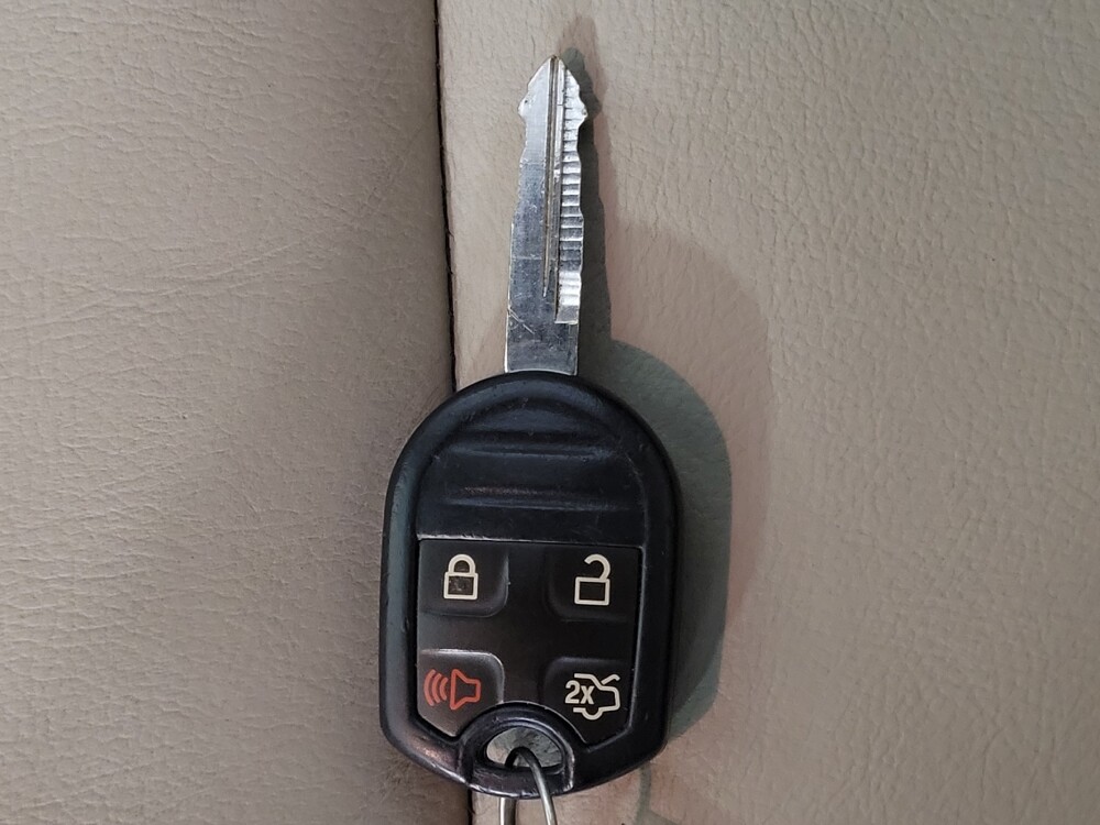 2015 Ford Explorer in Bradenton, FL 34207 - 18089169 32