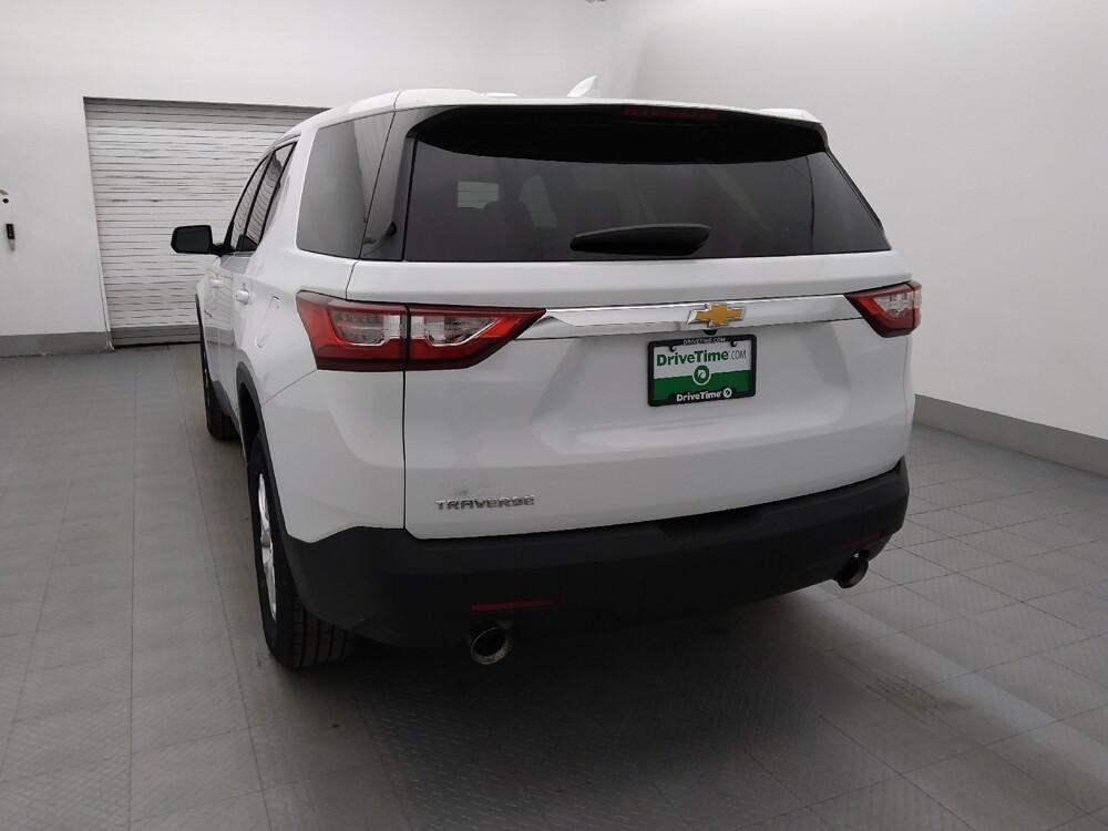 2019 Chevrolet Traverse in Bradenton, FL 34207 - 18089173 6