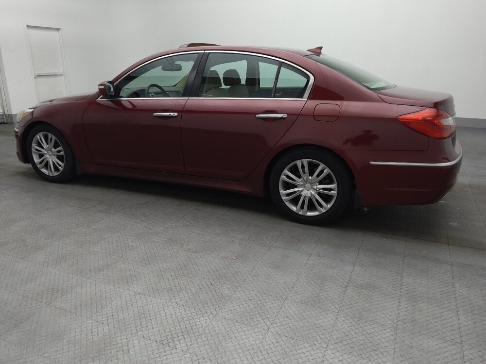 2013 Hyundai Genesis in Kissimmee, FL 34744 - 18089177 3