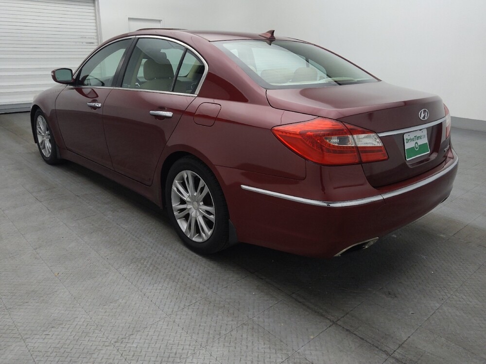 2013 Hyundai Genesis in Kissimmee, FL 34744 - 18089177 5
